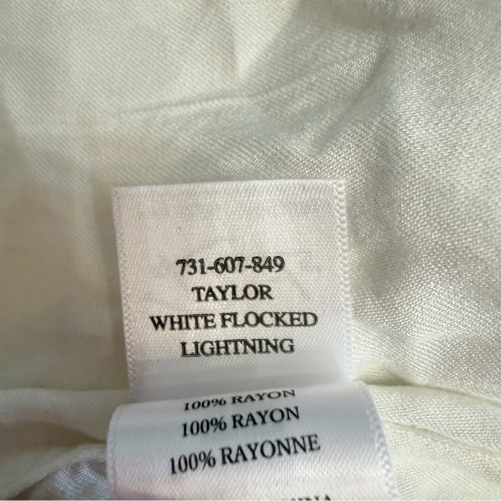 Rails Taylor White Flocked Lightning Button Down Long Sleeve Shirt 23111 - Picture 8 of 10